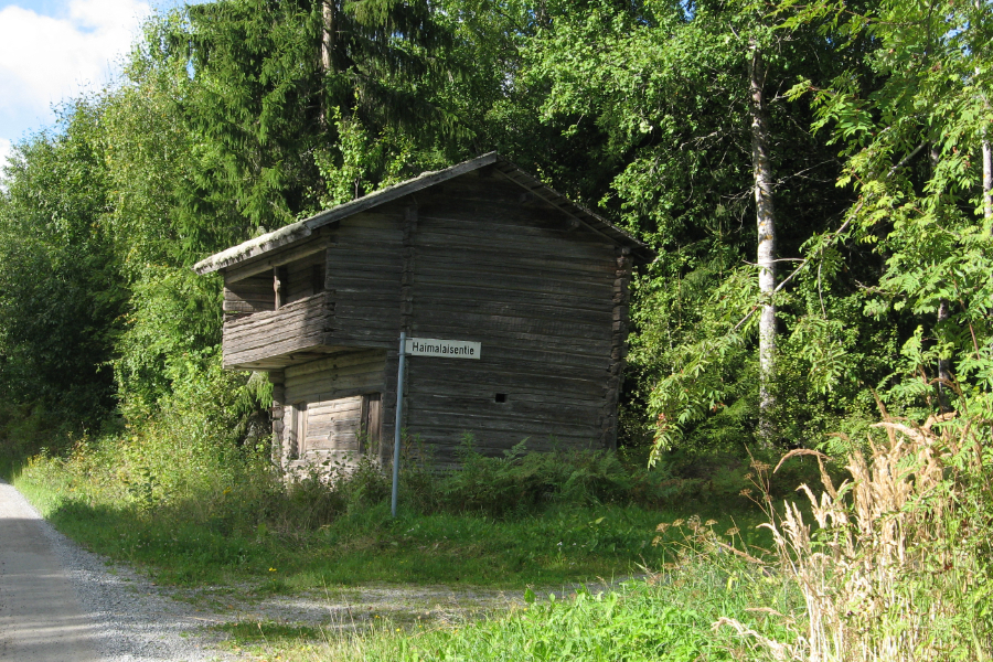 <em>haimalaisentie</em>